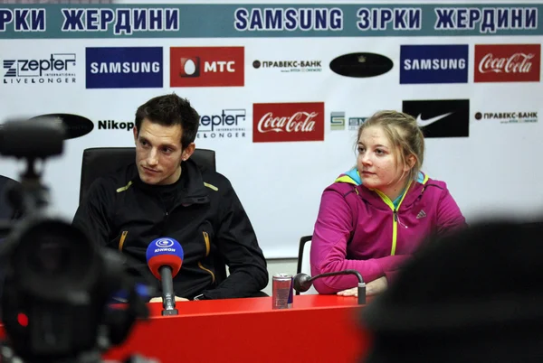 Lavillenie renaud i shelekh hanna — Zdjęcie stockowe