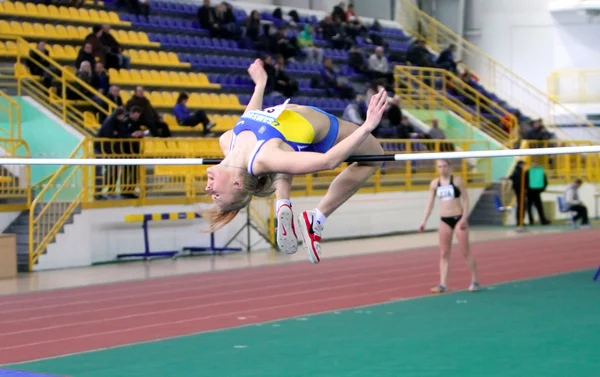 Mohnuk Anastasia competes in high jump — Stock Photo, Image