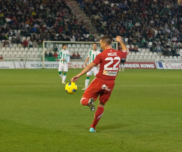 Miguel Gonzalez в матчі Ліги Cordoba проти Girona — стокове фото