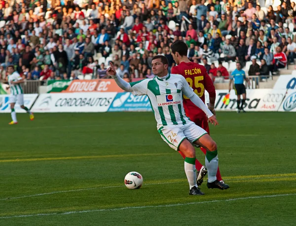 Airam Cabrera W(24) w akcji podczas meczu ligi Cordoba vs Hercules — Zdjęcie stockowe