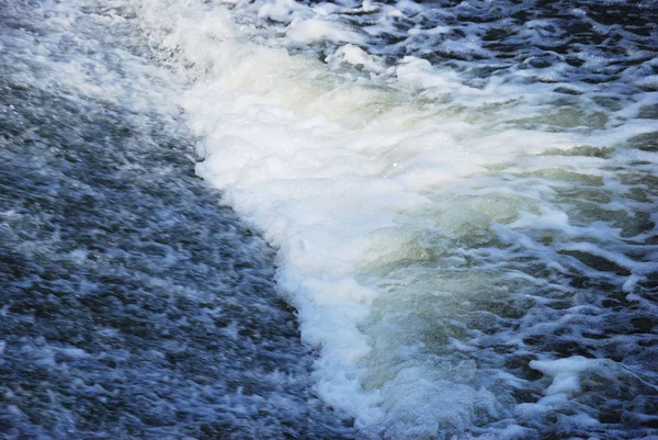 Foaming water — Stock Photo, Image