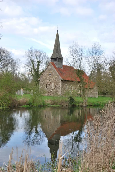 Church by river — Stock Photo, Image