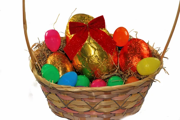 Easter eggs in basket — Stock Photo, Image