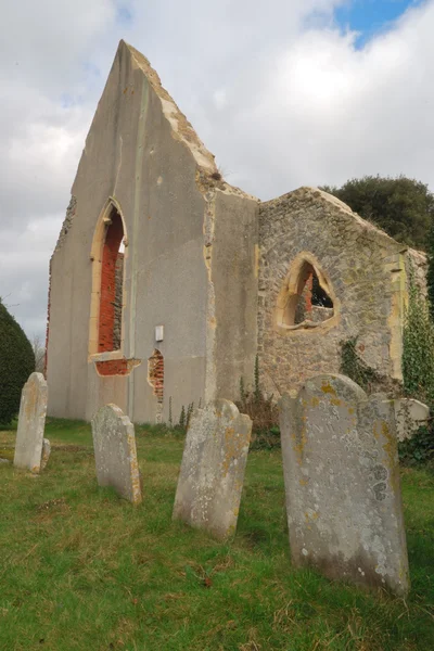 Église en ruine — Photo