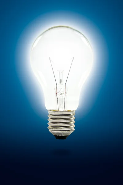 Light bulb with clipping path — Stock Photo, Image