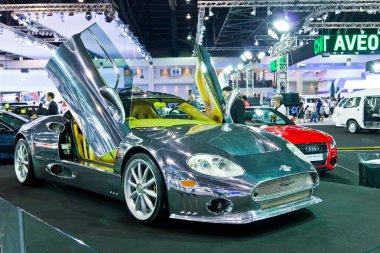 Tayland uluslararası motor Spyker c8 double 12 araba ekran