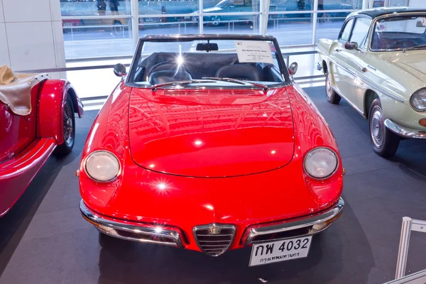 Exhibición clásica del coche ALfa Romeo Spider Junior en Tailandia Interna —  Fotos de Stock