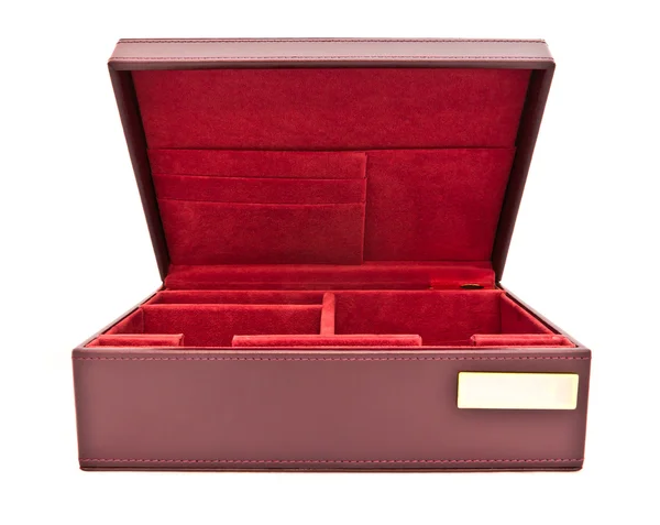 Красная кожаная коробка на белом фоне — стоковое фото