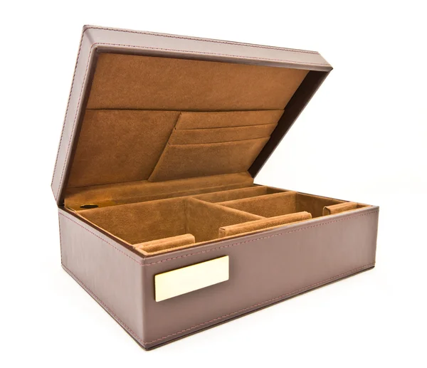 Caja de cuero marrón sobre fondo blanco —  Fotos de Stock