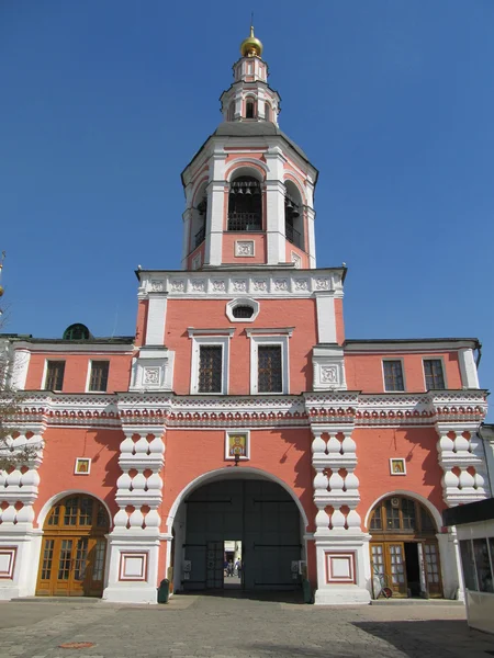 Ρωσία, Μόσχα. στο Μοναστήρι Danilov. Πύλη του ναού. — Φωτογραφία Αρχείου