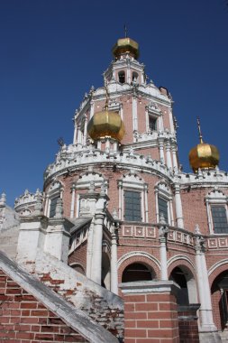 Rusya, Moskova. Kilise kutsal bakire koruma.