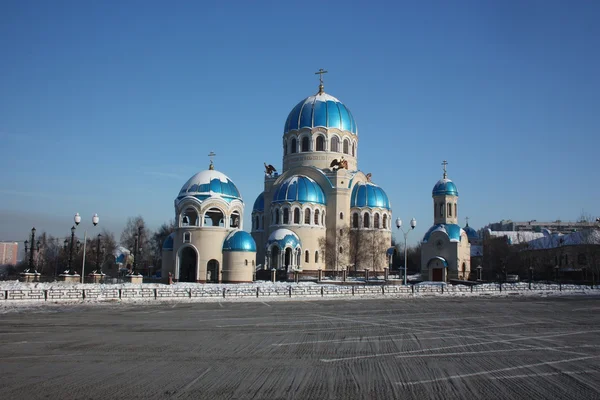 Moscovo. Templo da Santíssima Trindade (2004) Podvorya patriarcal — Fotografia de Stock