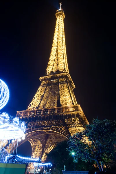 Parijs Eiffeltoren en carrousel — Stockfoto