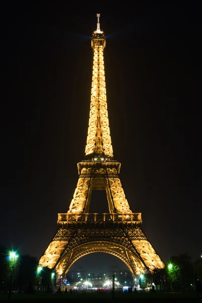 Torre Eiffel di Parigi di notte Fotografia Stock