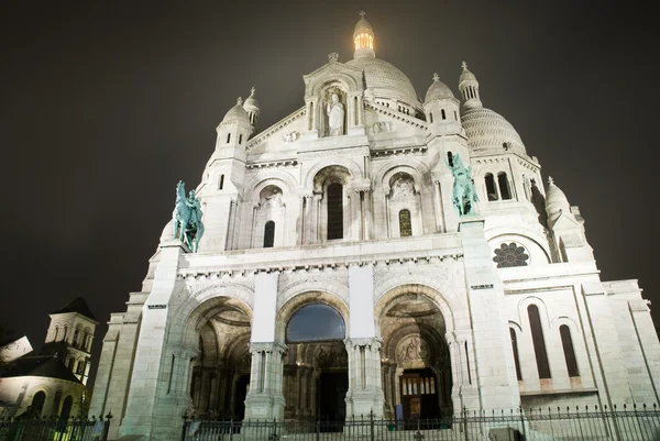 Basílica Sacre Coeur por la noche Fotos de stock libres de derechos