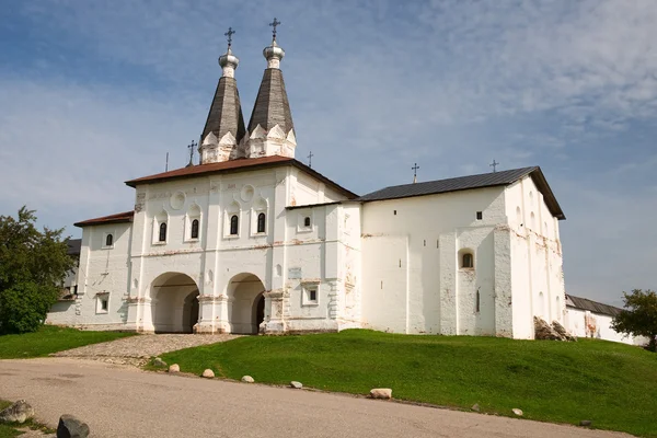 Mosteiro de Ferapontov. Holy Gates, Kazennaya palata. Russo Nort — Fotografia de Stock