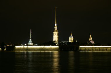 gece bir tür St Petersburg. Peter ve paul fortress. Russi