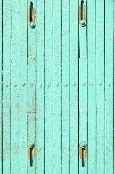 Аккордеонная металлическая дверь — стоковое фото