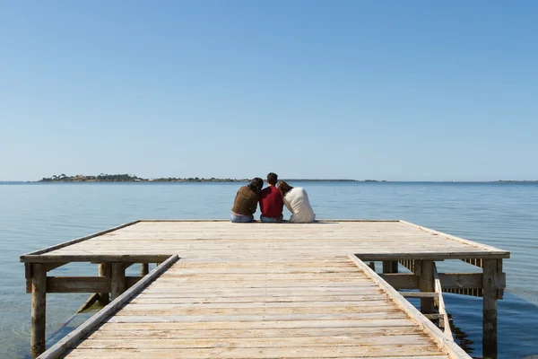 Youngs on pier — Stock Photo, Image
