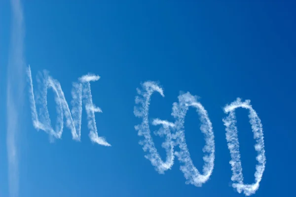 Любите Бога в небе — стоковое фото