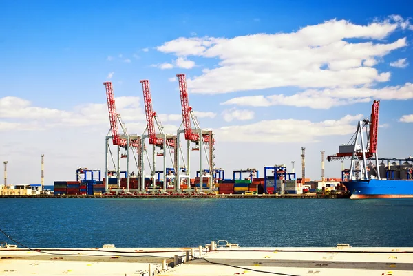 Інфраструктура морський порт . — стокове фото