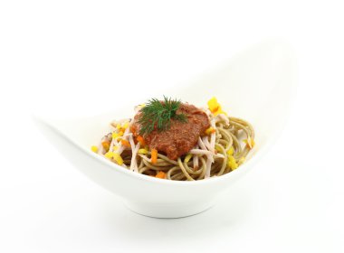 biber ve jambonlu spagetti