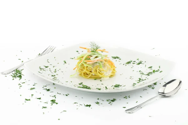Spaghetti with peppers and white sauce — Stock Photo, Image