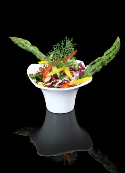 Sebze kuşkonmaz salatası — Stok fotoğraf