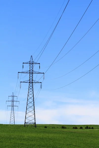 Linee di trasmissione di energia elettrica — Foto Stock