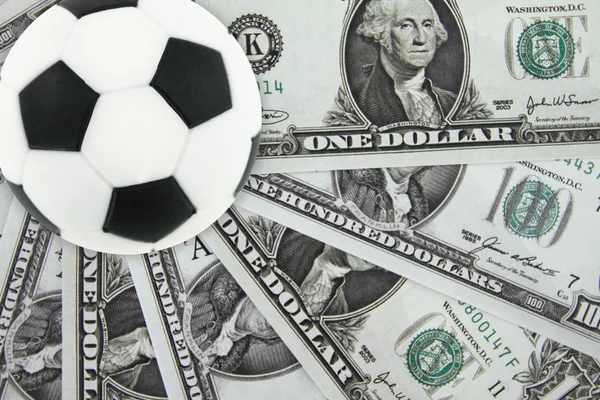 Fotboll och pengar — Stockfoto