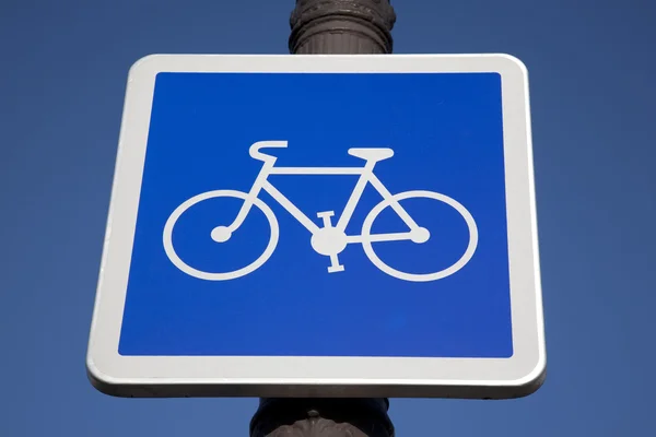 Kék kerékpáros jele — Stock Fotó