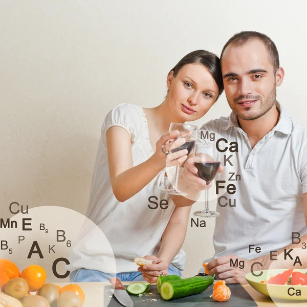 Young lovely couple cooking a balanced diet. Big copyspace. Vita — Stock Photo, Image