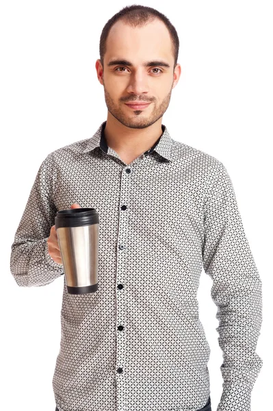 Joven hombre caucásico tomando una taza de café aislado en blanco —  Fotos de Stock