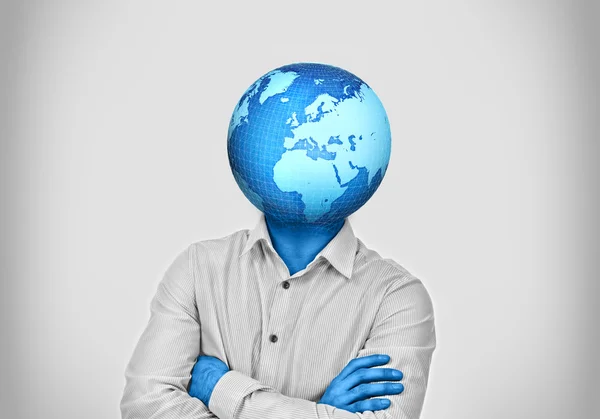 Man met aarde in plaats van hoofd — Stockfoto
