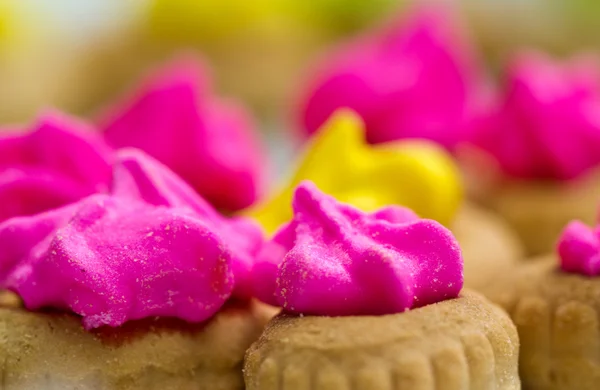 Yellow in Pink Cookies II — Stock Photo, Image