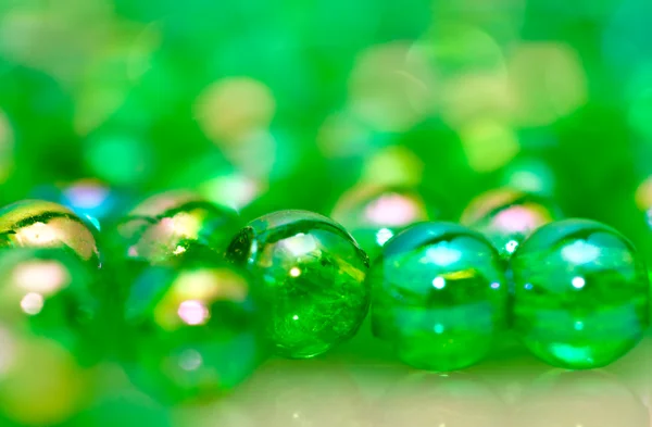 Gröna pärlor bakgrund iv — Stockfoto
