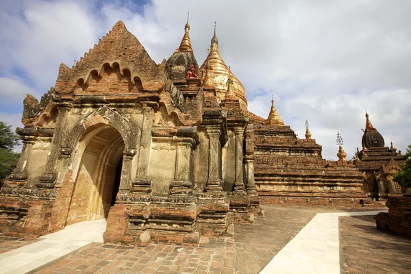 Pagoda Dhamma Ya Zi Ka en Myanmar — Foto de Stock