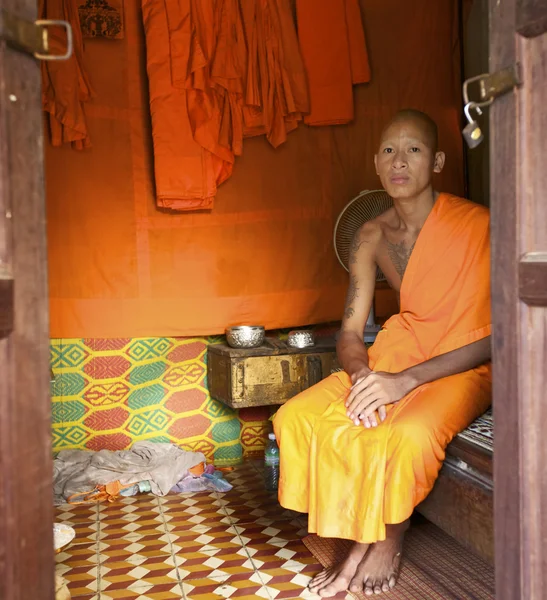 Moine au Cambodge — Photo