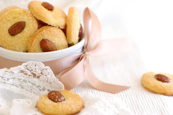 Cookies with almond — Stock Photo, Image