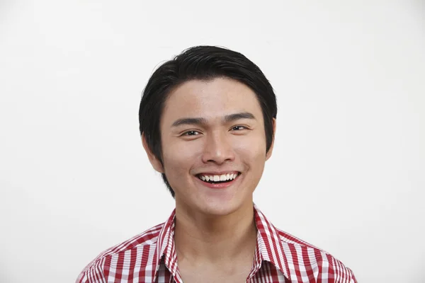 Gülümseyen Çinli bir adamın portresi. — Stok fotoğraf
