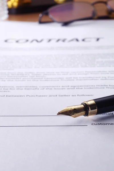 Contract serie — Stockfoto