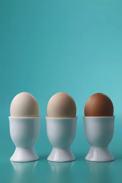 Üç haşlanmış yumurta. — Stok fotoğraf