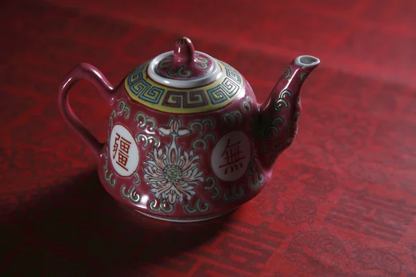 Orientalische Teekanne — Stockfoto