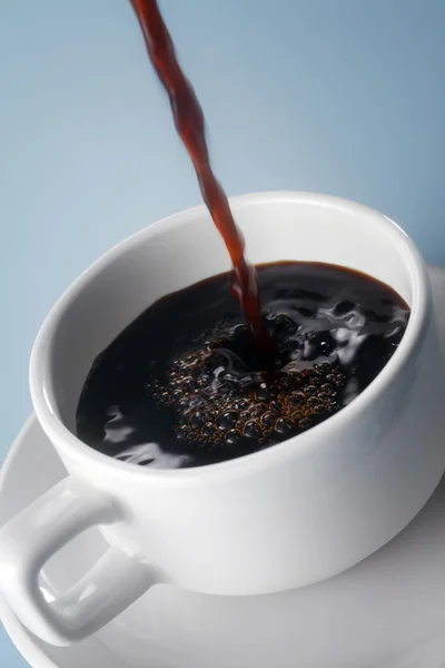 Versare il caffè — Foto Stock
