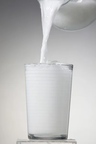 Milch — Stockfoto