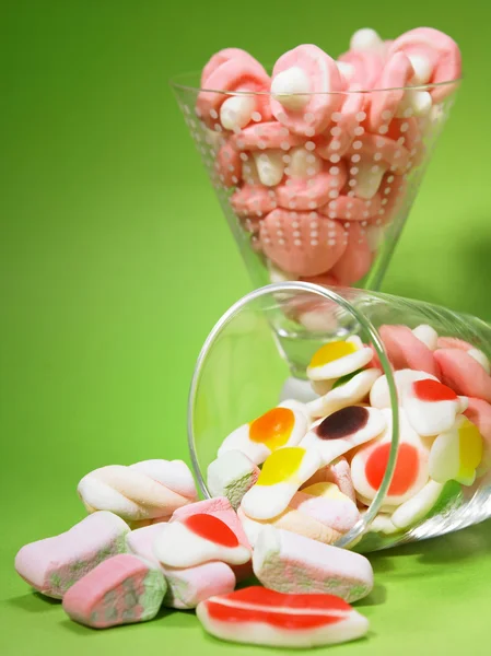 Närbild på gummy godis på koppen — Stockfoto