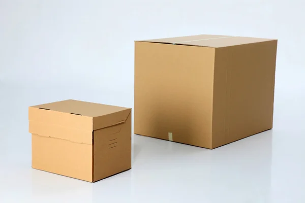 2 개의 차이 크기 상자 측면의 크기 — 스톡 사진