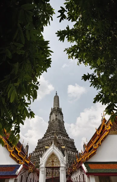 Tayland, bangkok, yai district, arun Tapınağı (wat arun ratchawararam) — Stok fotoğraf