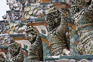 Tayland, bangkok, çatı süsler yai district, arun Tapınağı (wat arun ratchawararam)