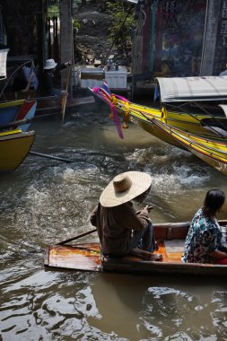 Tayland, bangkok, Tayland ahşap tekne yüzen Market